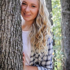 Meet your Posher, Savannah